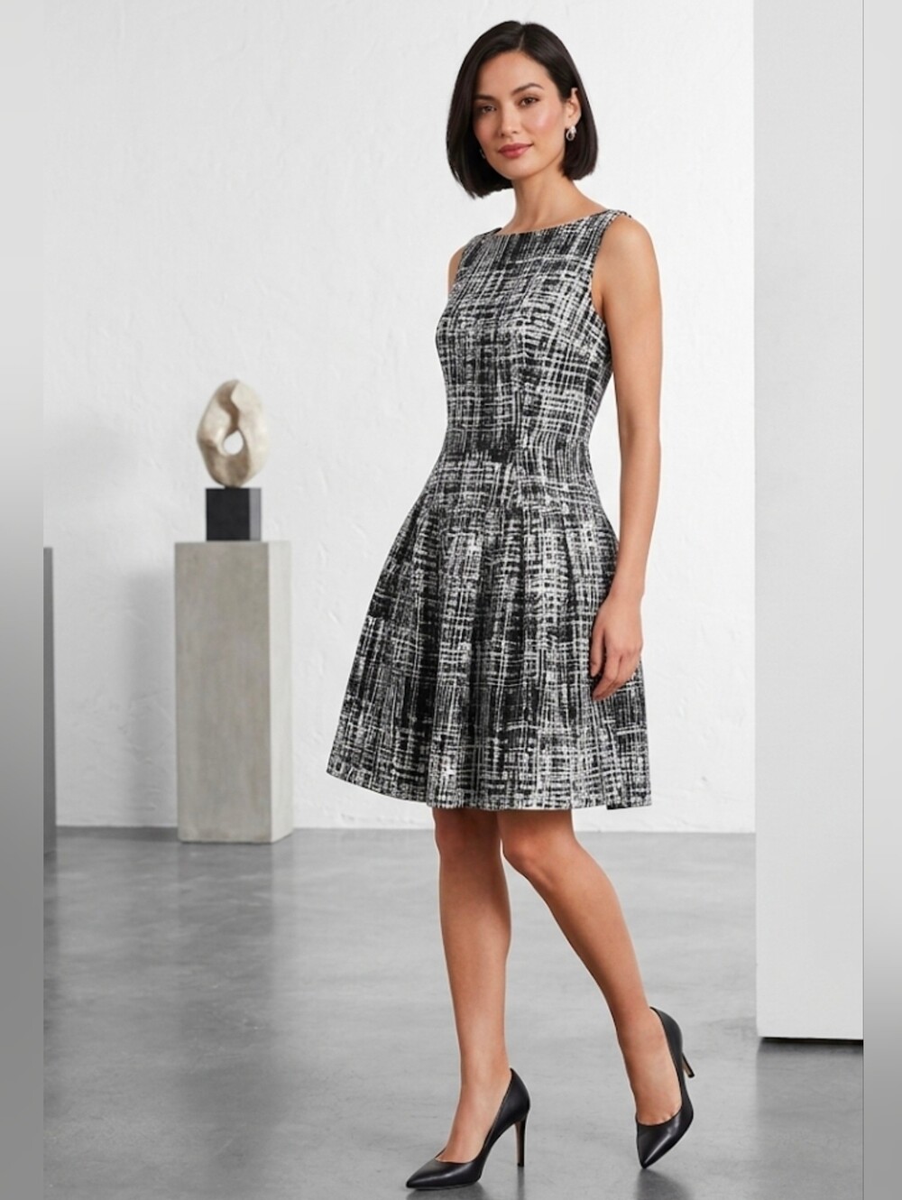 PRADA tweed Dress 42 It/ 6 OR 4 US